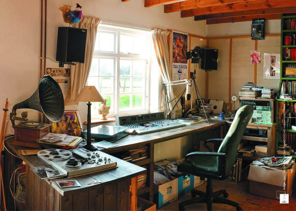 Life Has Surface Noise at Project Arts Centre as part of Tiger Dublin Fringe