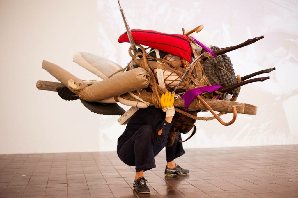 REVOLVER by Iseli-Chiodi Dance Company at Project Arts Centre, Dublin