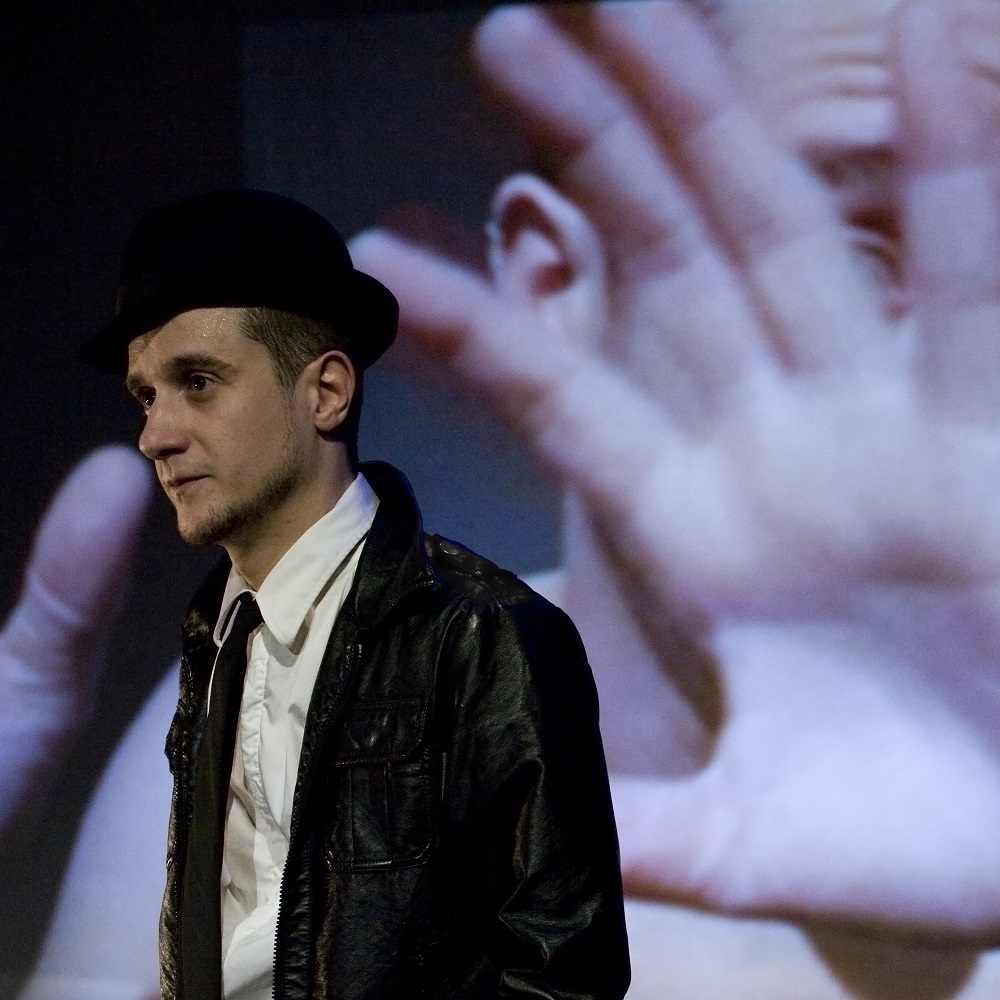 LEAD 1-DDF-Pere Faura-Stiptease-Photo Rafael Gavalle-16