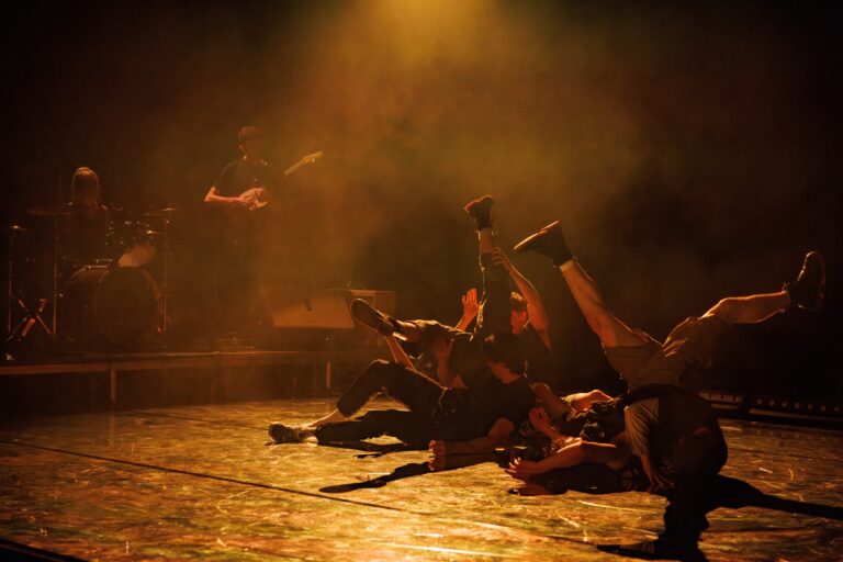 5. DDF2025-MOSH-Rachel_ní_Bhraonáin © Luke_Witcomb (1)